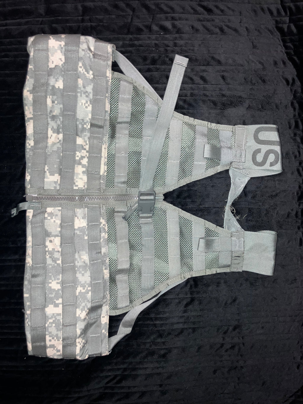 USGI Military Surplus MOLLE Load Bearing Vest – ACU UCP Digital Camo – Tactical Vest