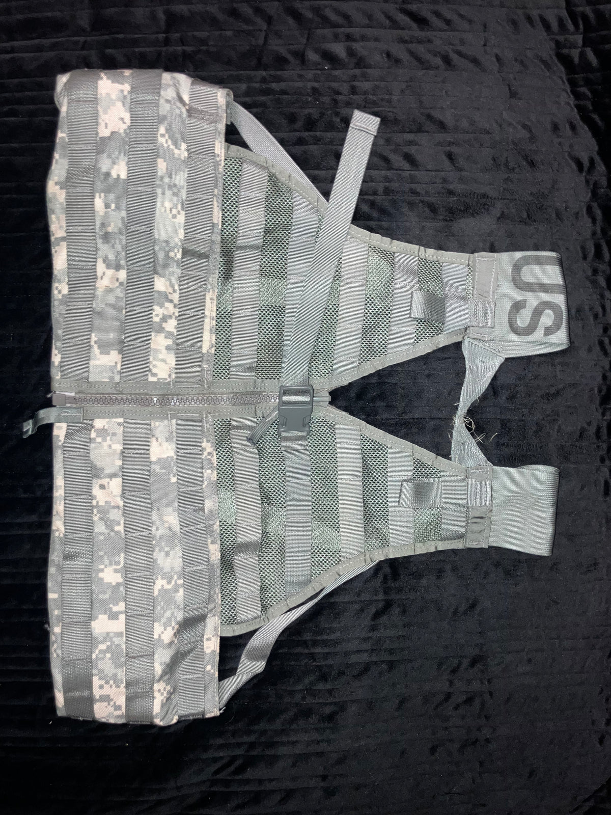 USGI Military Surplus MOLLE Load Bearing Vest – ACU UCP Digital Camo – Tactical Vest