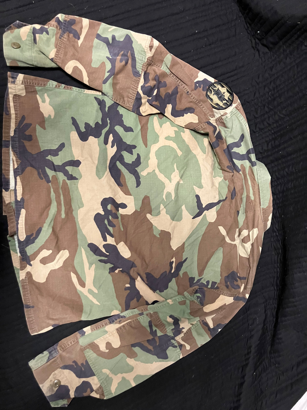 USGI Military Surplus Woodland BDU Coat – 3-Color Woodland Camo Combat Shirt large