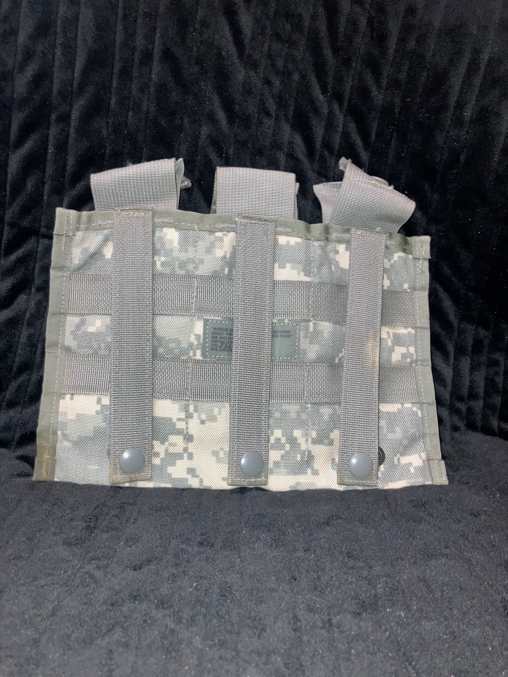 USGI Military Surplus Triple M4 Magazine Pouch – ACU UCP Digital Camo – MOLLE
