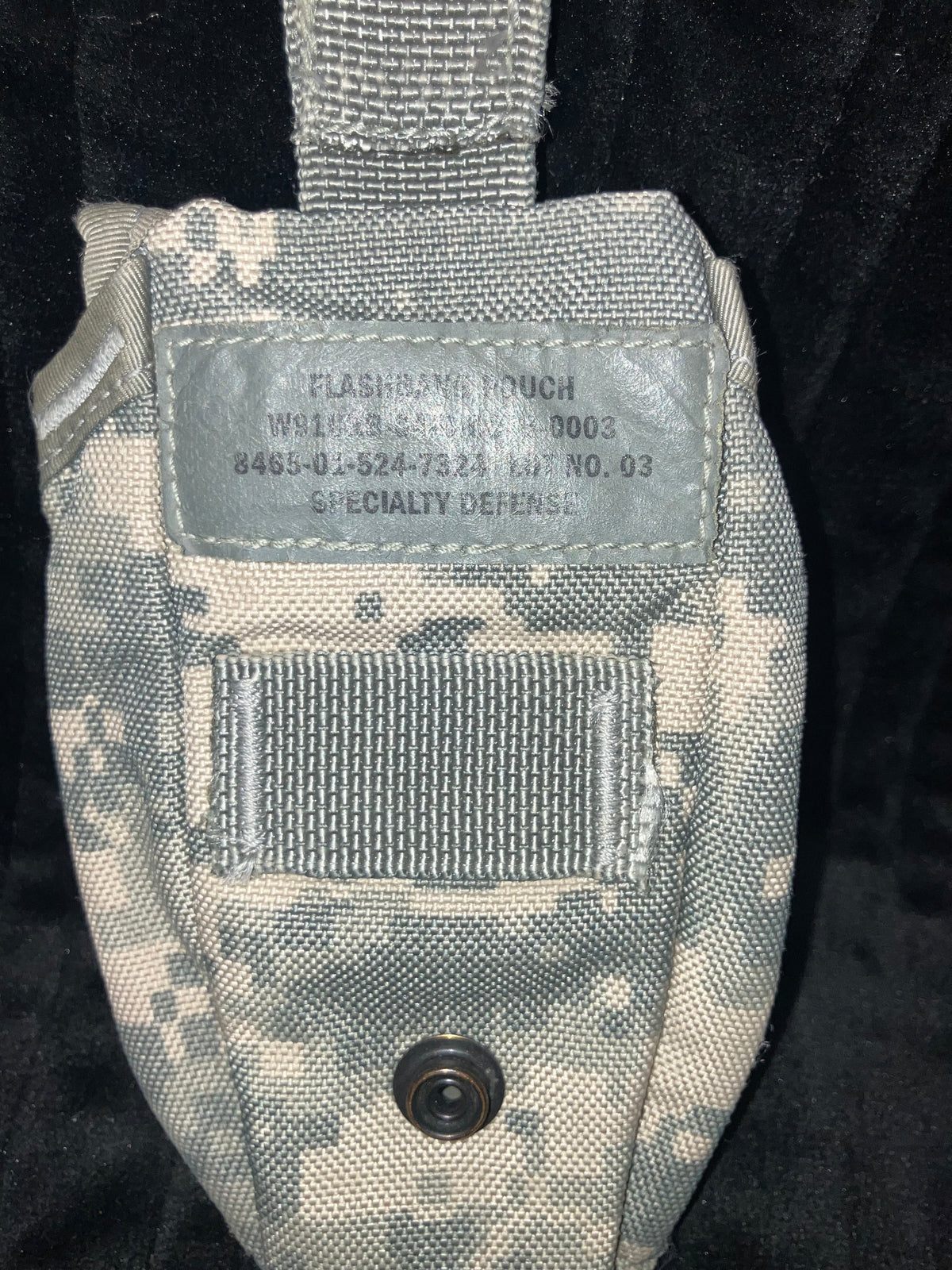 USGI Military Surplus Flashbang Pouch – ACU UCP Digital Camo – MOLLE Tactical Pouch