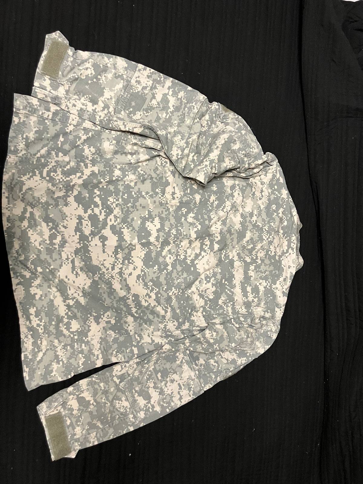 USGI Military Surplus ACU Combat Coat – UCP Digital Camo Army Uniform Top