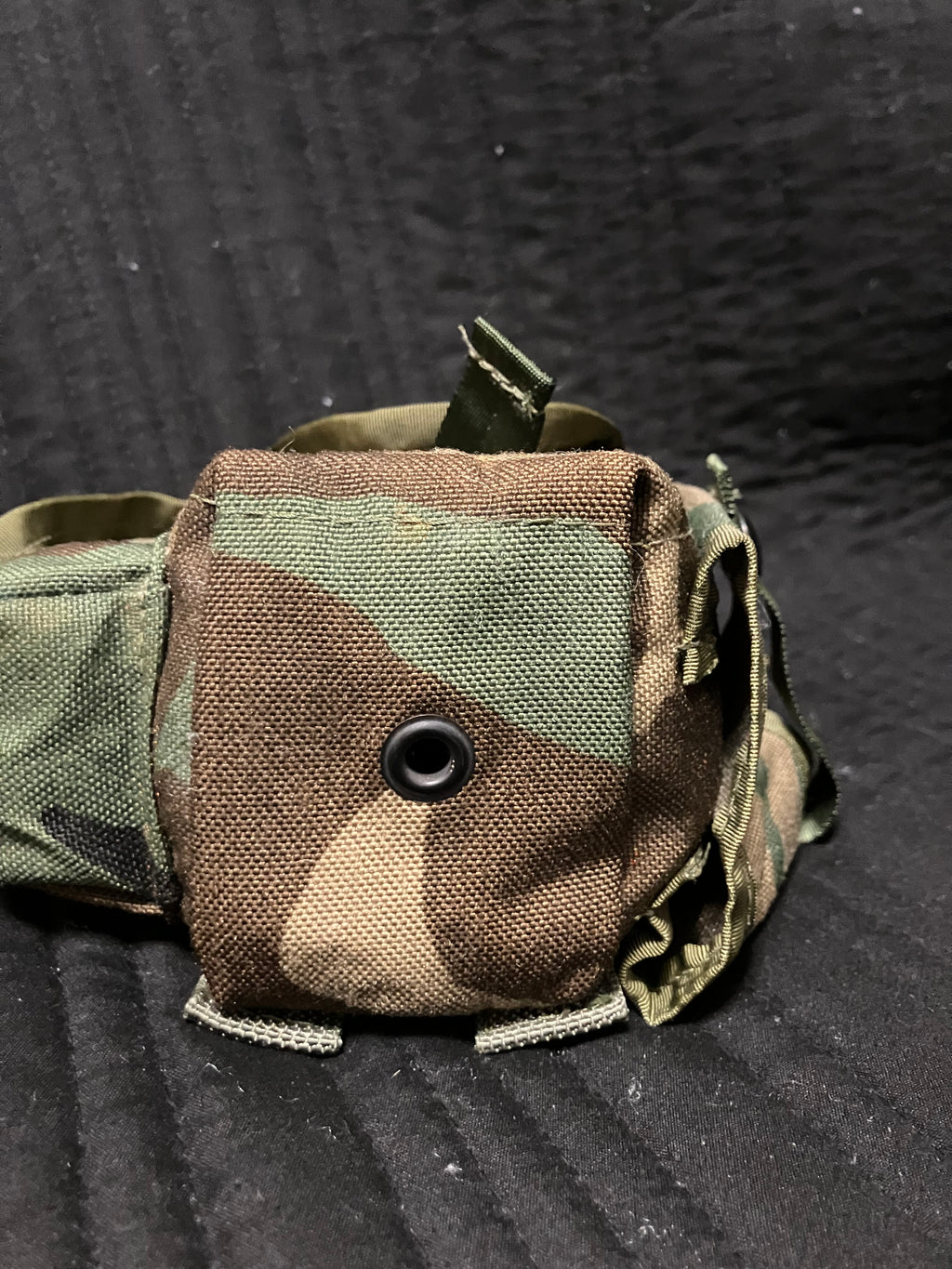Vintage Woodland Camo Military Pouch – Unbranded Utility / Gear Pouch