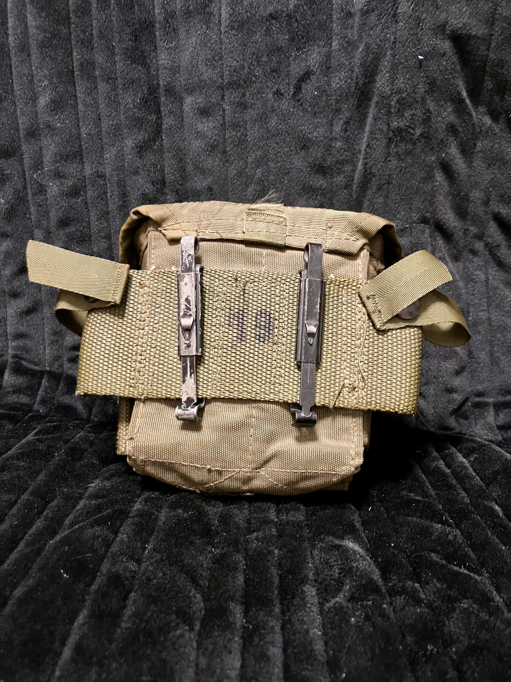 USGI M1967 20-Round Magazine Pouch – Vietnam Era Nylon Military Surplus