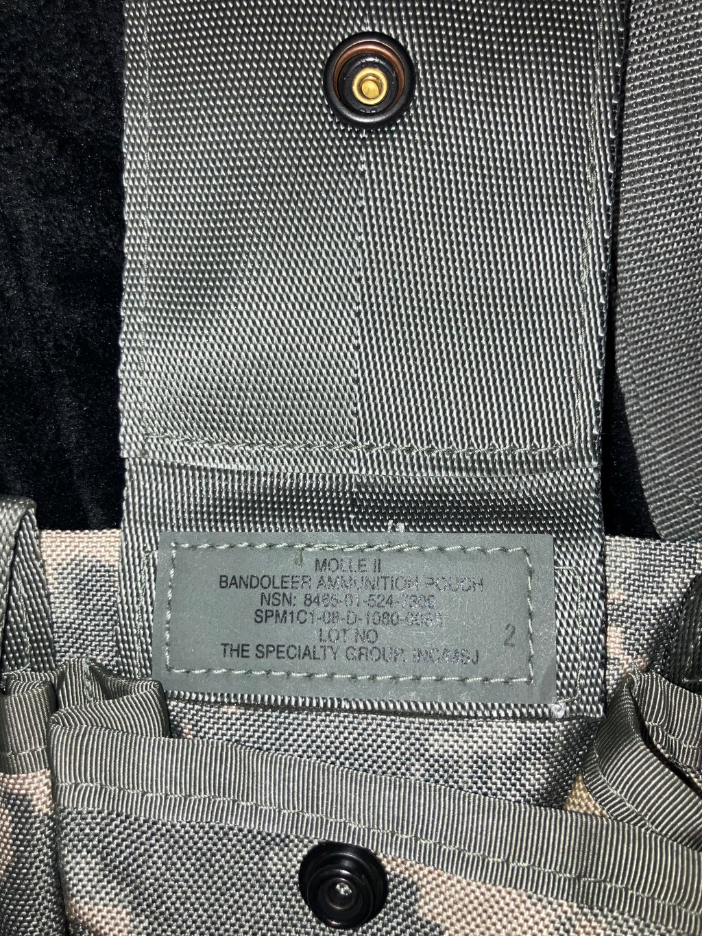 USGI Military Surplus M4 Magazine Bandolier – ACU UCP Digital Camo – 6 Mag Capacity